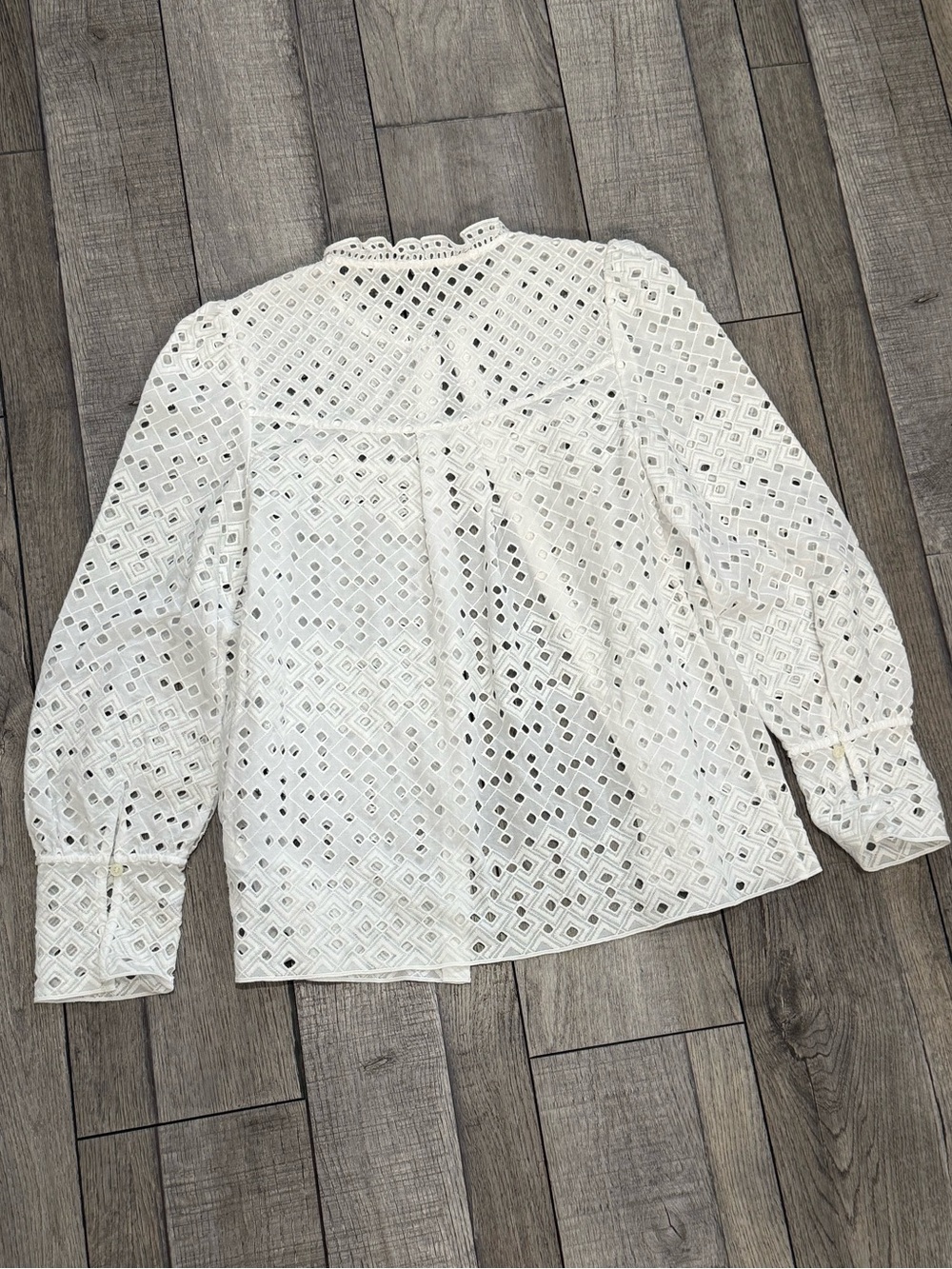 Reiss Yasmin Embroidered Top - Picture 3 of 15